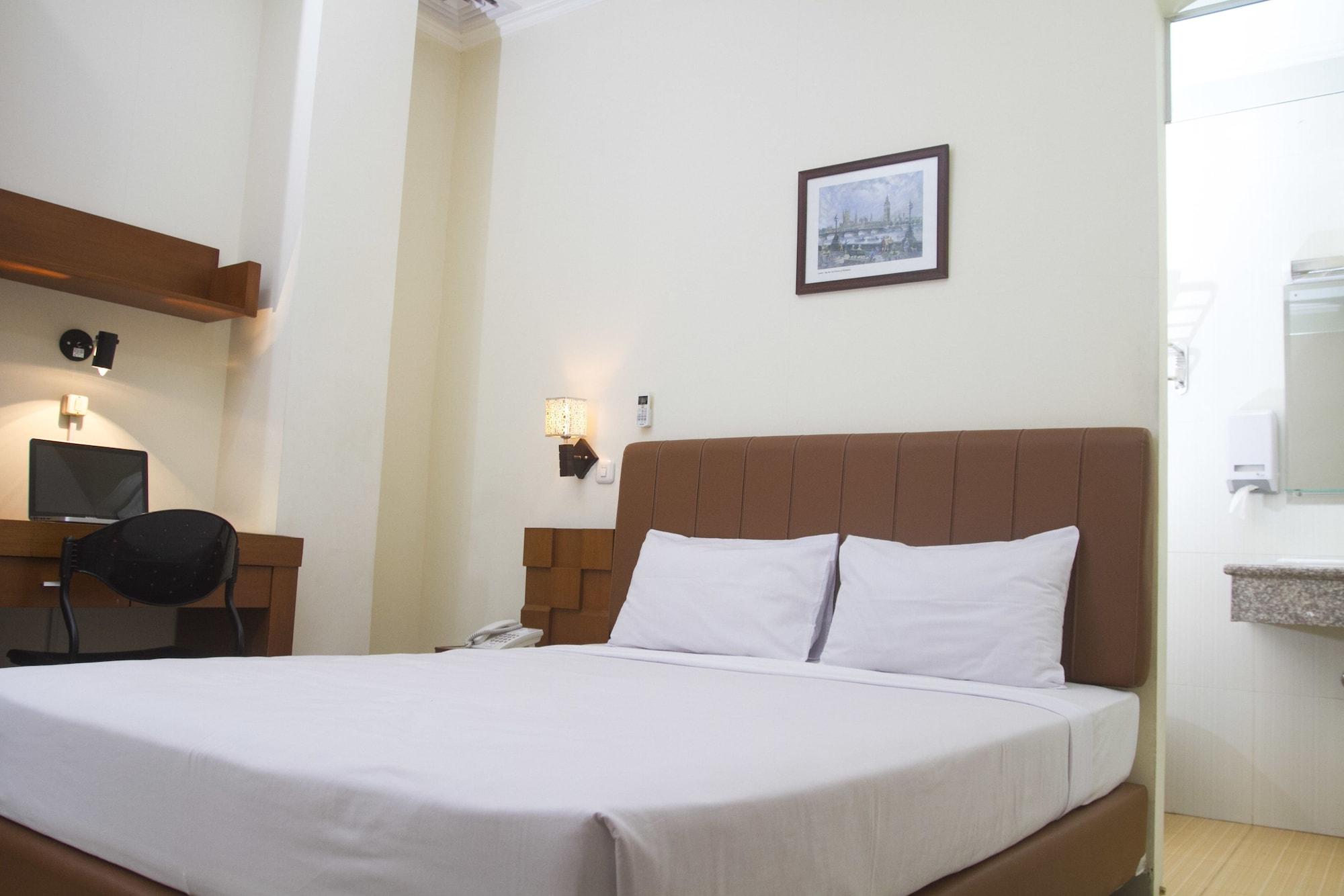 Hotel House Of Arsonia Tulip Dżakarta Zewnętrze zdjęcie