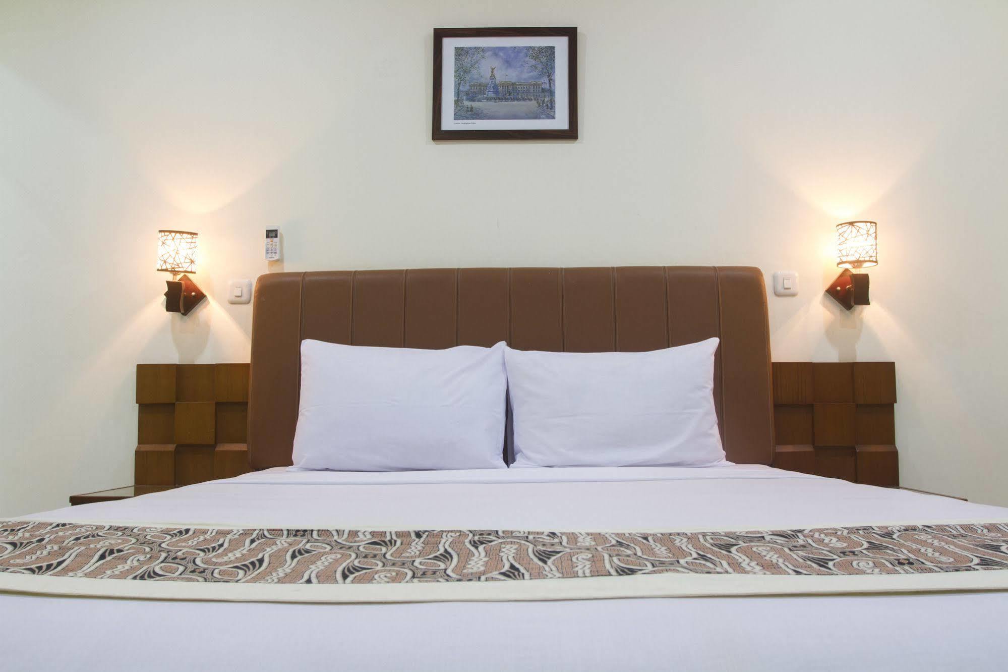 Hotel House Of Arsonia Tulip Dżakarta Zewnętrze zdjęcie